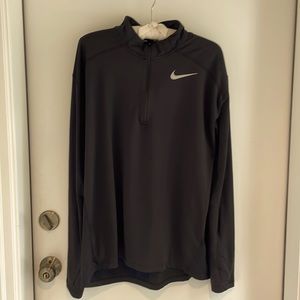 Nike Mens Dri-Fit Elements Long Sleeve 1/4 Zip Pullover
